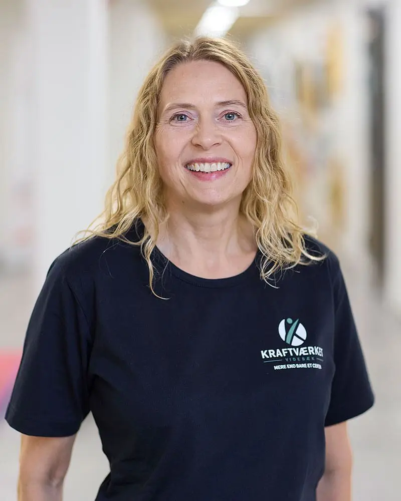 Portræt af Pernille Hoy fra rengøringen hos Kraftværket Videbæk